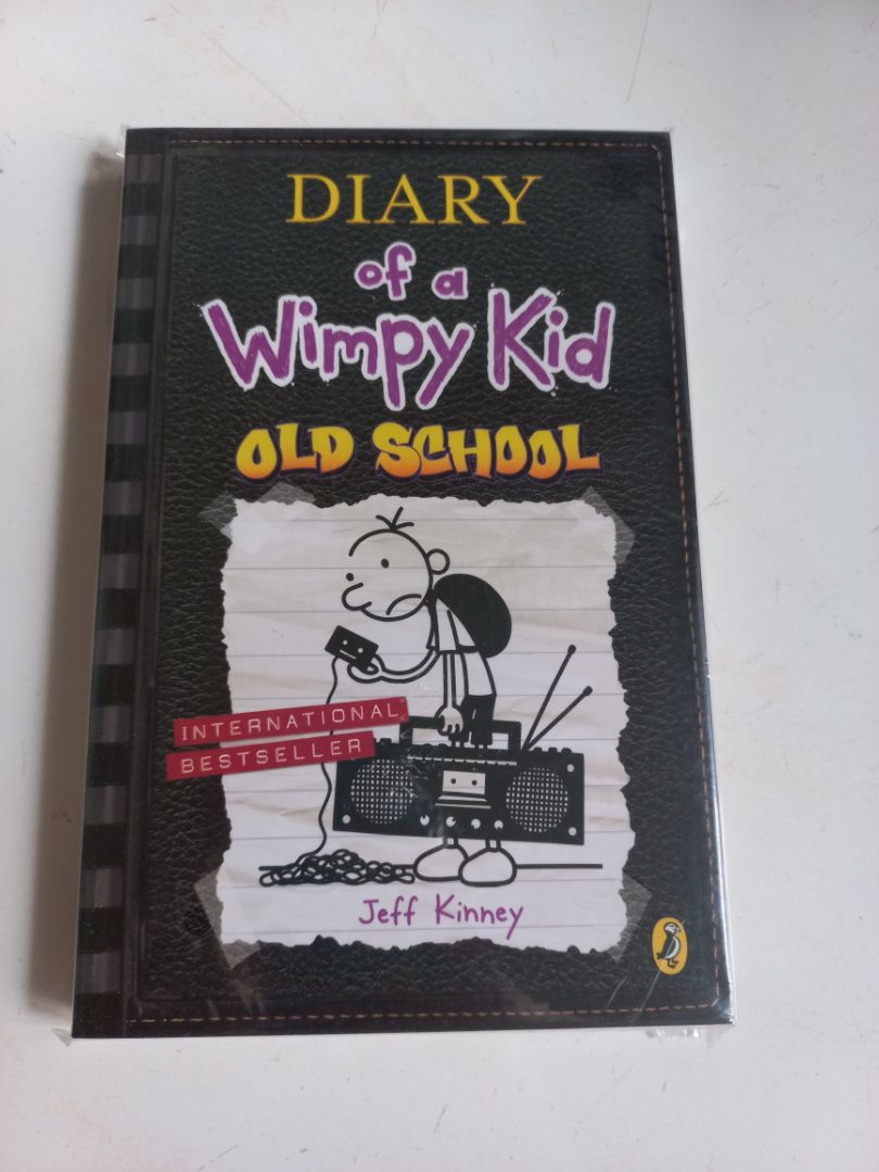 Nội dung mình chưa đọc, nhưng trước mắt là thấy hài lòng về bảo quản sách của Tiki. Sách đọc bọc qua 1 lớp bảo vệ nên trông rất mới. Mình thích lắm.