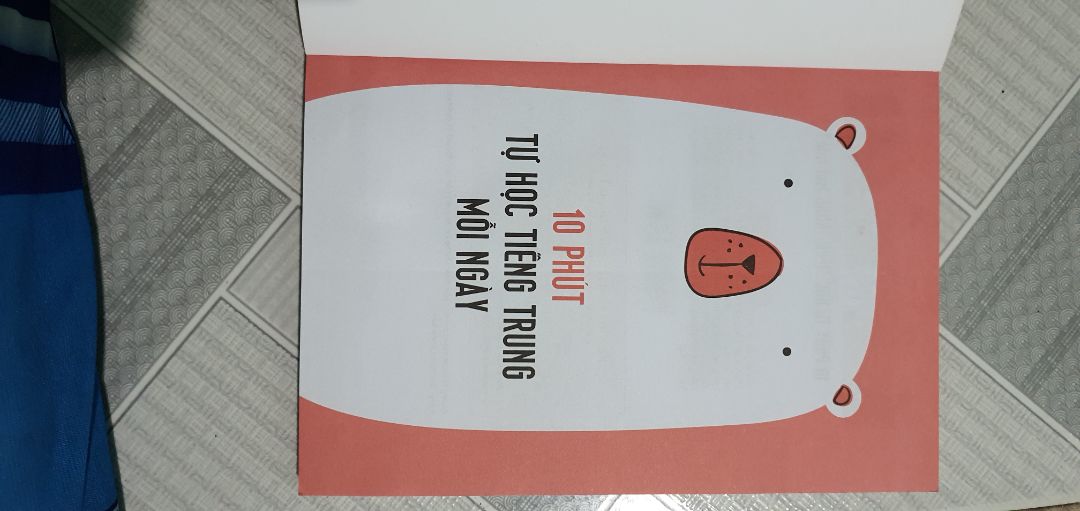 Sách đẹp, ko bị quăng góc, giá rẻ.