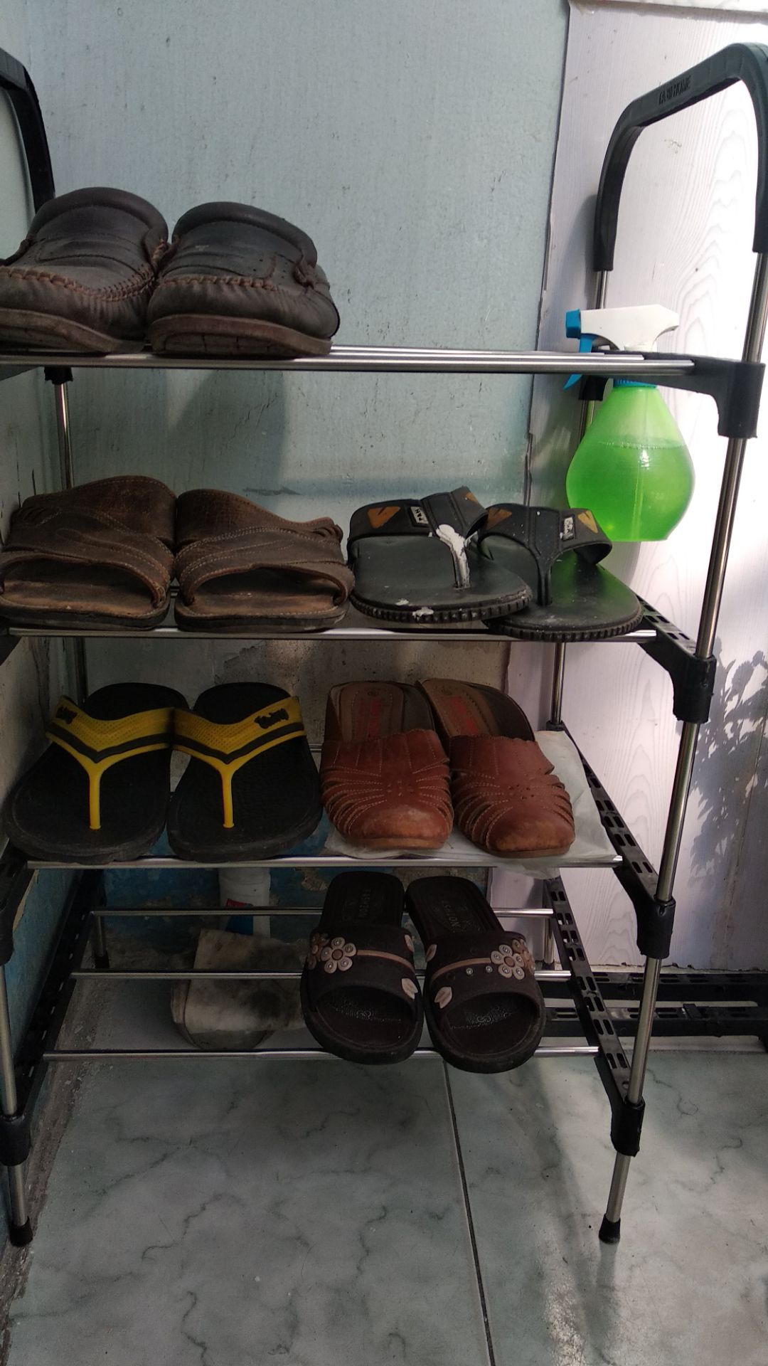 ok giao đúng SP đặt mua. tạm được trong tầm giá. phần nhựa chất lượng kém dễ gẫy bể...nếu làm nhựa dẻo thì ok
đẹp nhưng kém chất lượng giá tạm chấp nhận 
chỉ đánh giá 3 sao
 giao hàng ok