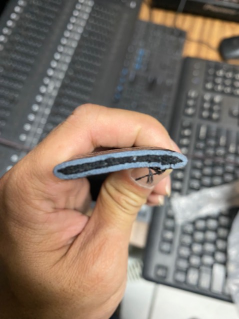 So với giá này thì quá mắc . Ko phải dây da cao cấp Sài vài lần bị trầy xước So với giá này thì quá mắc . Ko phải dây da cao cấp Sài vài lần bị trầy xước