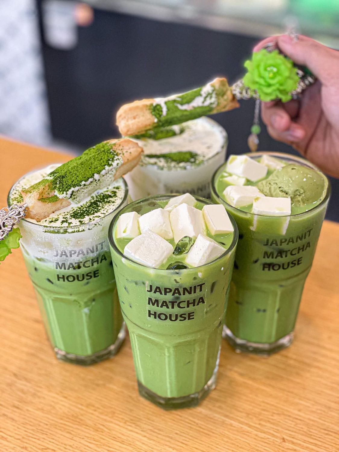 Sp có chất lượng đúng như mô tả, đóng gói chắc chắn, shop phục vụ tốt, rất đáng tiền, giao hàng nhanh
Ps: không có thời gian chụp hình nên mình lấy đỡ hình trên mạng up