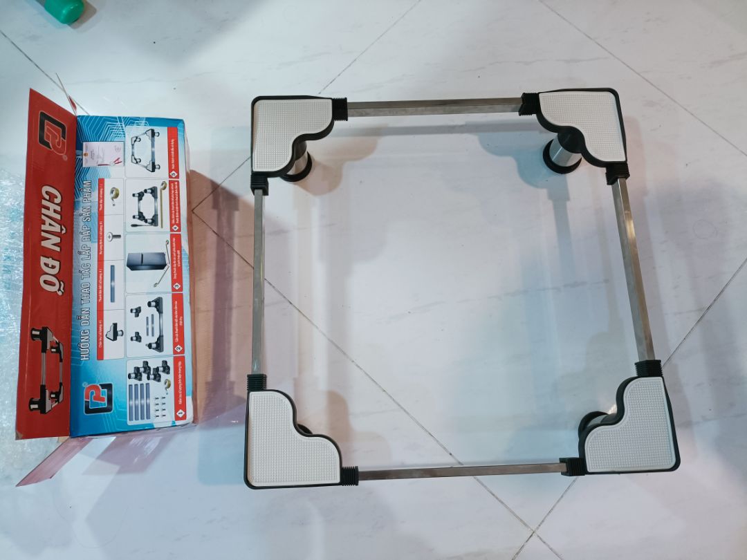 chân đúng như miêu tả, dày dặn, đáng để mua, có tăng đơ theo kích thước máy.