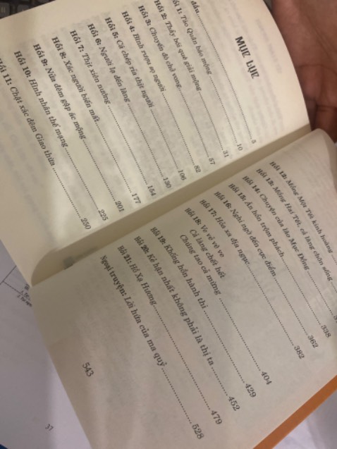 sách đẹp nha đóng gói cẩn thận, hơi bùn vì ko có bookmark thôi