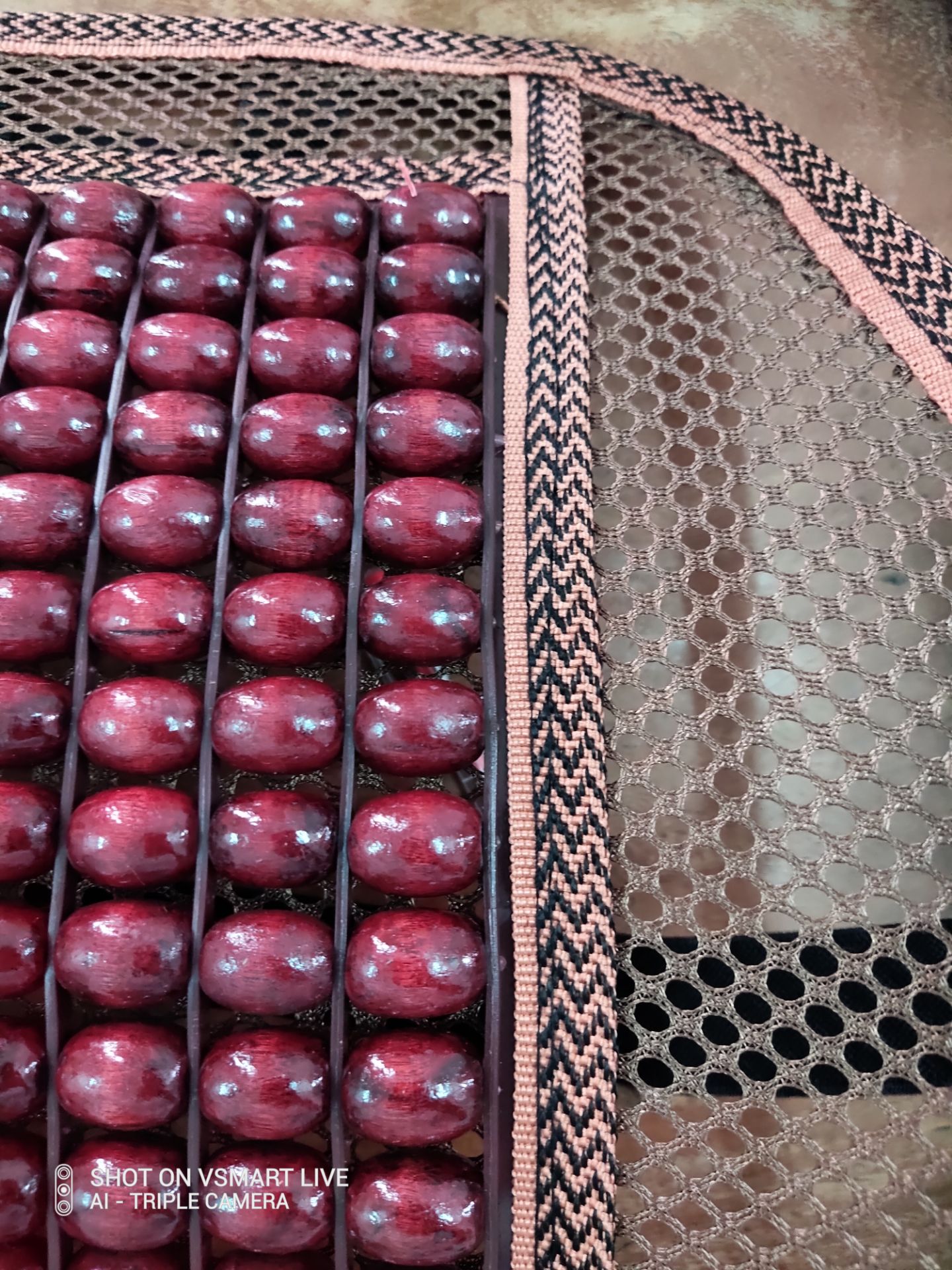 Sản phẩm chắc chắn, đẹp, lưới chất lượng nhưng dây hơi ngắn!