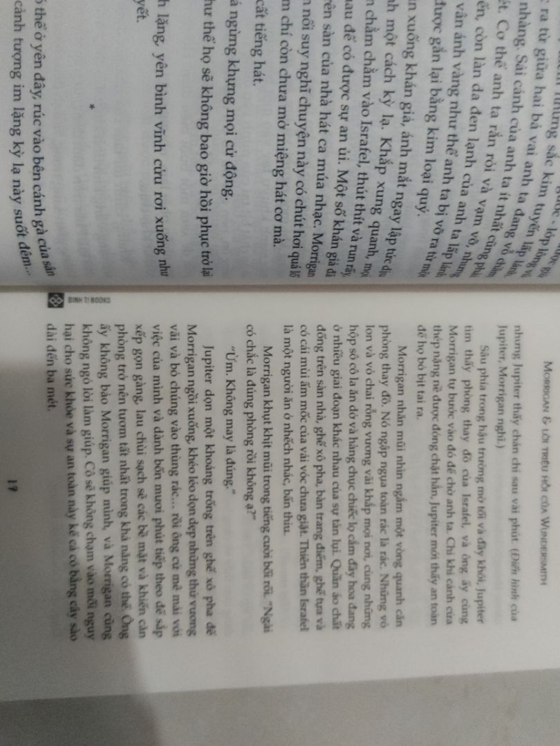 Tiki giao hàng nhanh chóng, trước time dự kiến, nhân viên giao hàng vui tính. Đóng gói đẹp, cẩn thận. Sách đẹp, nội dung đúng guu của mềnh nên rất thích. Nói chung là hài lòng với sản phẩm