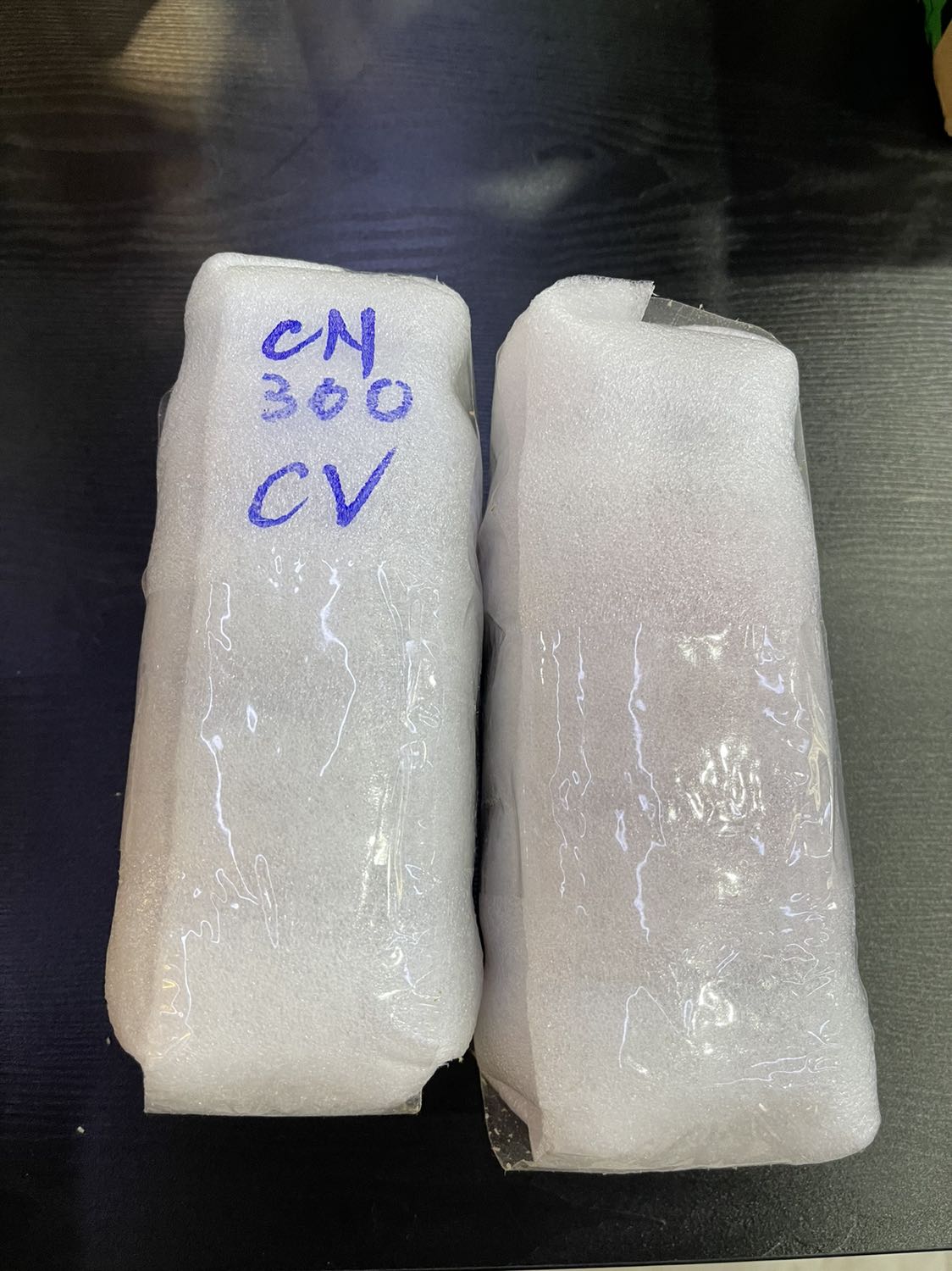 Đóng gói cẩn thận, có thư cảm ơn rất chuyên nghiệp, mật ong vị ngon.