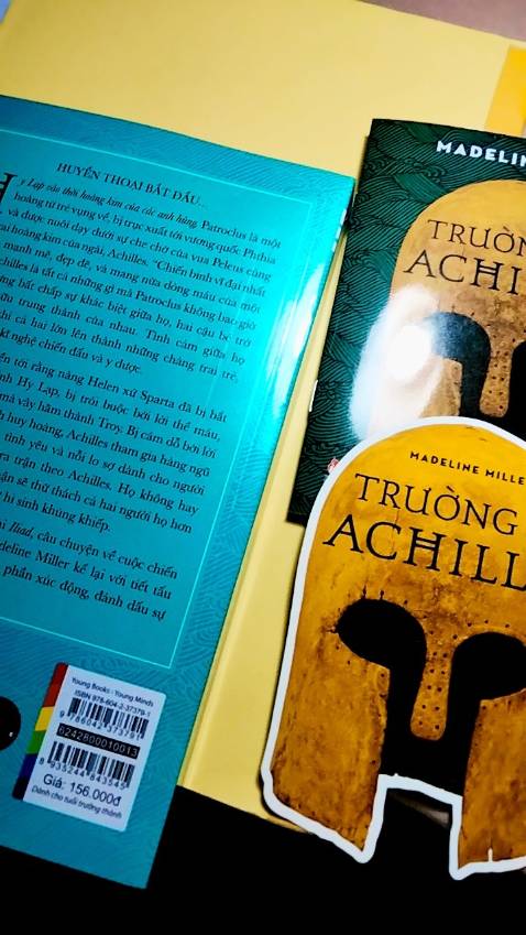 Giao nhanh, chất lượng sách mua trên Tiki thì khỏi phải bàn rồi. Mua có 1 quyển mà được bọc kĩ lắm ấy =)). Mùi rất thơm nha, nội dung chưa biết ntn nhưng tổng quan rất chi là oke rồi đó 🥰