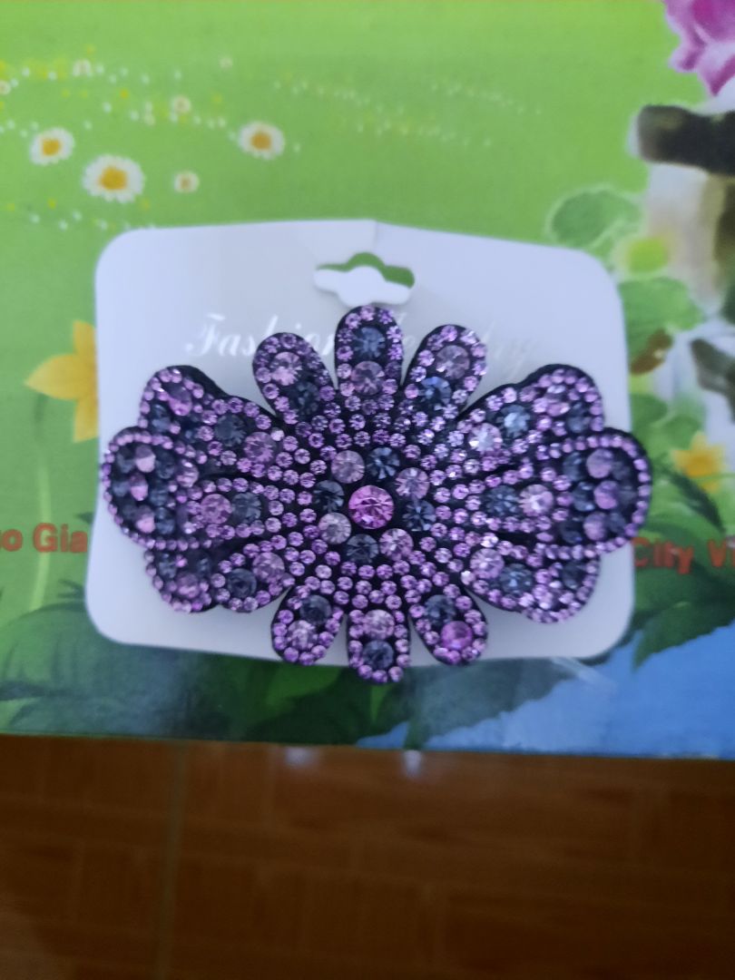 cực kì hài lòng , sản phẩm rất đẹp , vì chưa xài nên không biết chất lượng thế nào , khi nào dùng thử thấy ok sẽ tiếp tục ủng hộ shop cực kì hài lòng , sản phẩm rất đẹp , vì chưa xài nên không biết chất lượng thế nào , khi nào dùng thử thấy ok sẽ tiếp tục ủng hộ shop