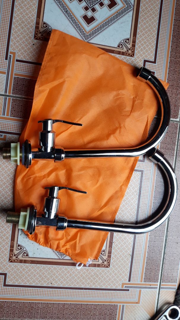 Mẫu mã đẹp,tuy là thép không gỉ nhưng nhìn chắc chắn.