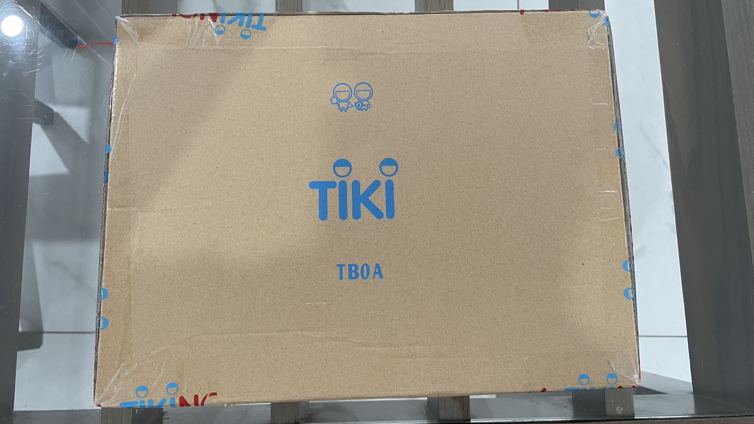 Giao hàng nhanh, chất lượng giấy in tốt. Khổ sách khá là to.