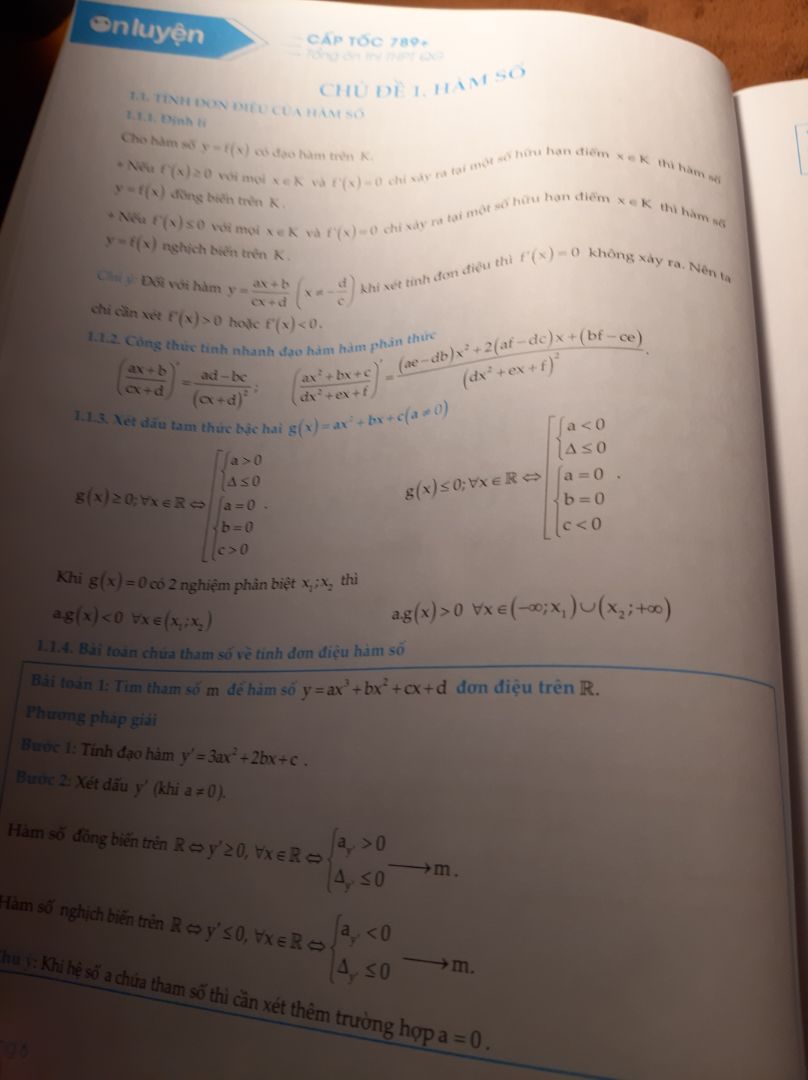 sách từ rất cơ bản cho tới nâng cực cao luôn, trình bày khoa học, dễ học dễ hiểu thực sự, có chia ra từng dạng bài và ví dụ, cuối mỗi dạng có phần quét mã để thi kiểm tra kiến thức đã học, nice!!!