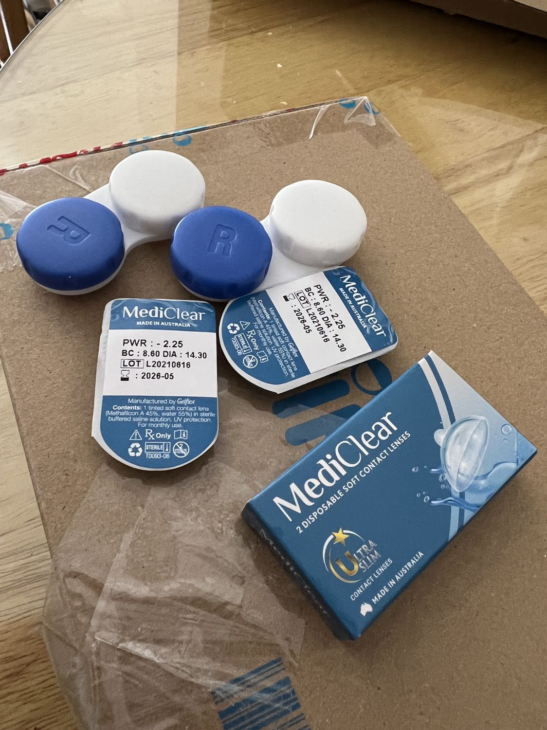 mung 3 ma giao hang nhan duoc ngay trong 2gio ke tu luc dat. lens deo de chiu tot lam👍🏻 mung 3 ma giao hang nhan duoc ngay trong 2gio ke tu luc dat. lens deo de chiu tot lam👍🏻