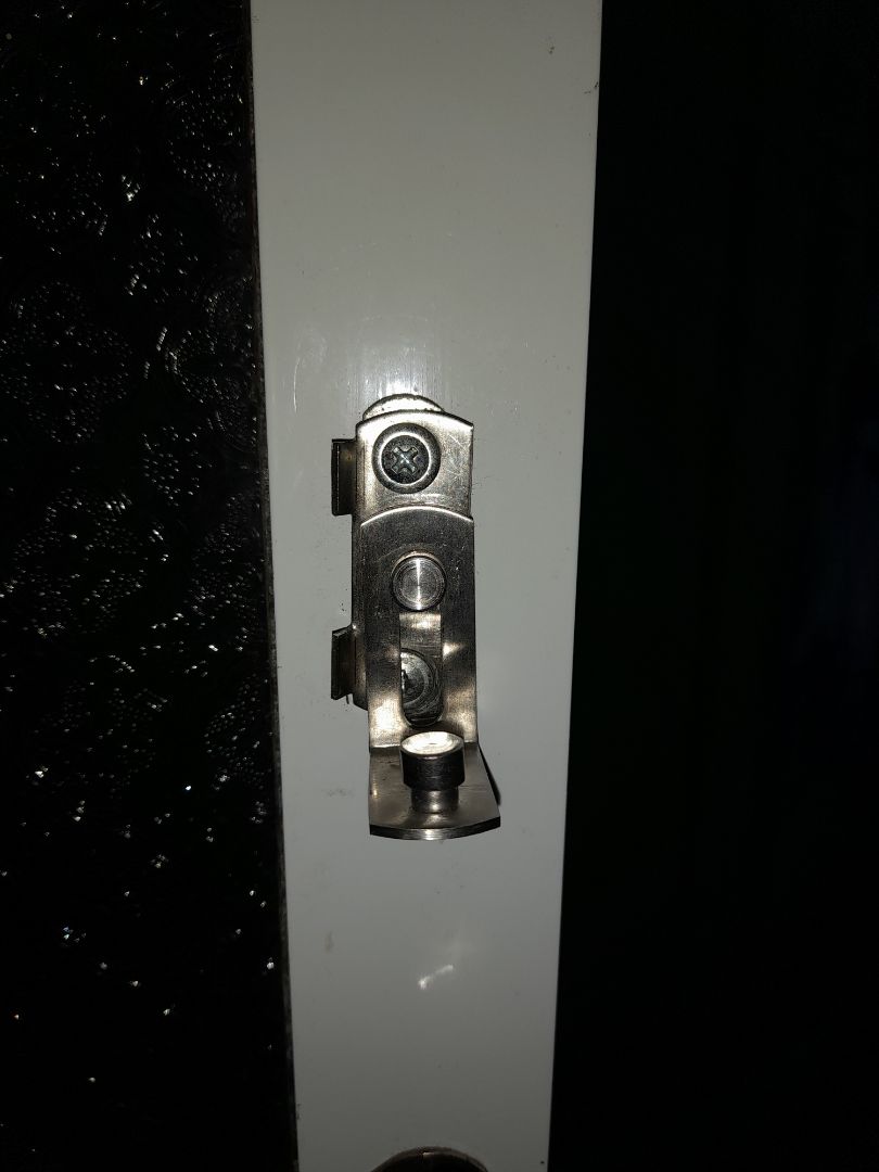 hàng ok nhưng nó hơi nhỏ cũng tạm dùng đc