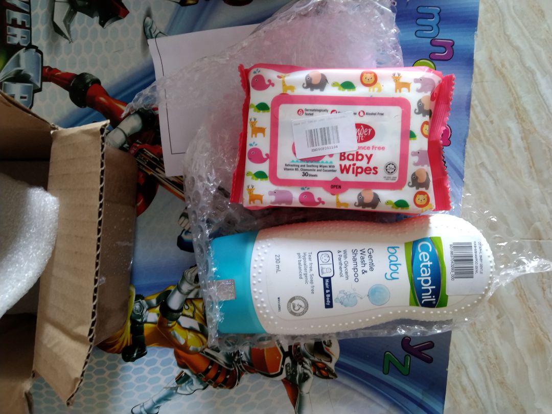 giao hàng nhanh hơn dự kiến. đặt 12, 14 nhận hàng. mua dịp sale 12.12 đc tặng bịch khăn ướt. lần đầu mua tiki thấy nhanh là thích rồi.  trc giờ mua *** vs *** thôi. đúng lúc hết sữa tắm vừa hết nên rất hài lòng. sẽ quay lại ủng hộ shop. giao hàng nhanh hơn dự kiến. đặt 12, 14 nhận hàng. mua dịp sale 12.12 đc tặng bịch khăn ướt. lần đầu mua tiki thấy nhanh là thích rồi.  trc giờ mua *** vs *** thôi. đúng lúc hết sữa tắm vừa hết nên rất hài lòng. sẽ quay lại ủng hộ shop.