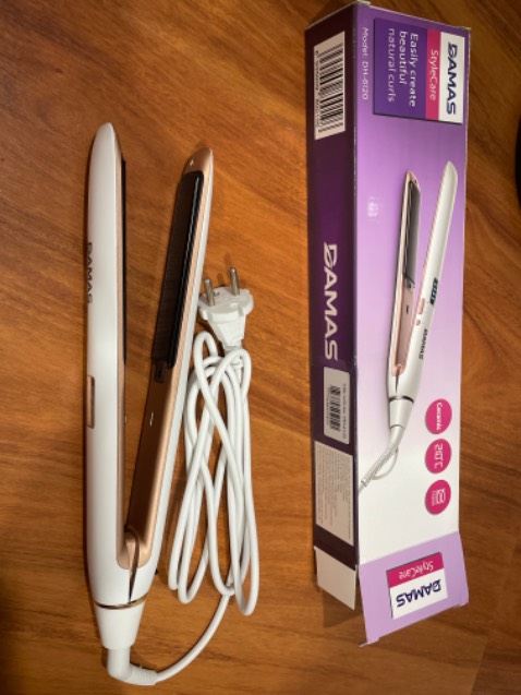 Giao hàng nhanh. Bao bì đẹp. Máy cầm chắc tay.
Tuy nhiên các nút bấm thì hơi bị cứng. Bấm ko được dễ dàng, dễ kẹt.