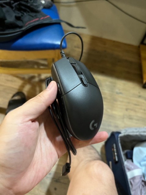 Hàng nguyên seal. Giao đúng hẹn. Tầm giá này logitech 203 là nhất rồi. Tiki thì tin tưởng là hàng chính hãng. Hàng nguyên seal. Giao đúng hẹn. Tầm giá này logitech 203 là nhất rồi. Tiki thì tin tưởng là hàng chính hãng.