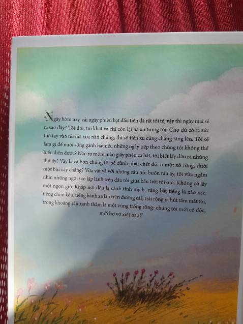 Sách hay, giao nhanh, bìa sách đẹp ko móp méo j, in ấn tốt, ko có j để chê