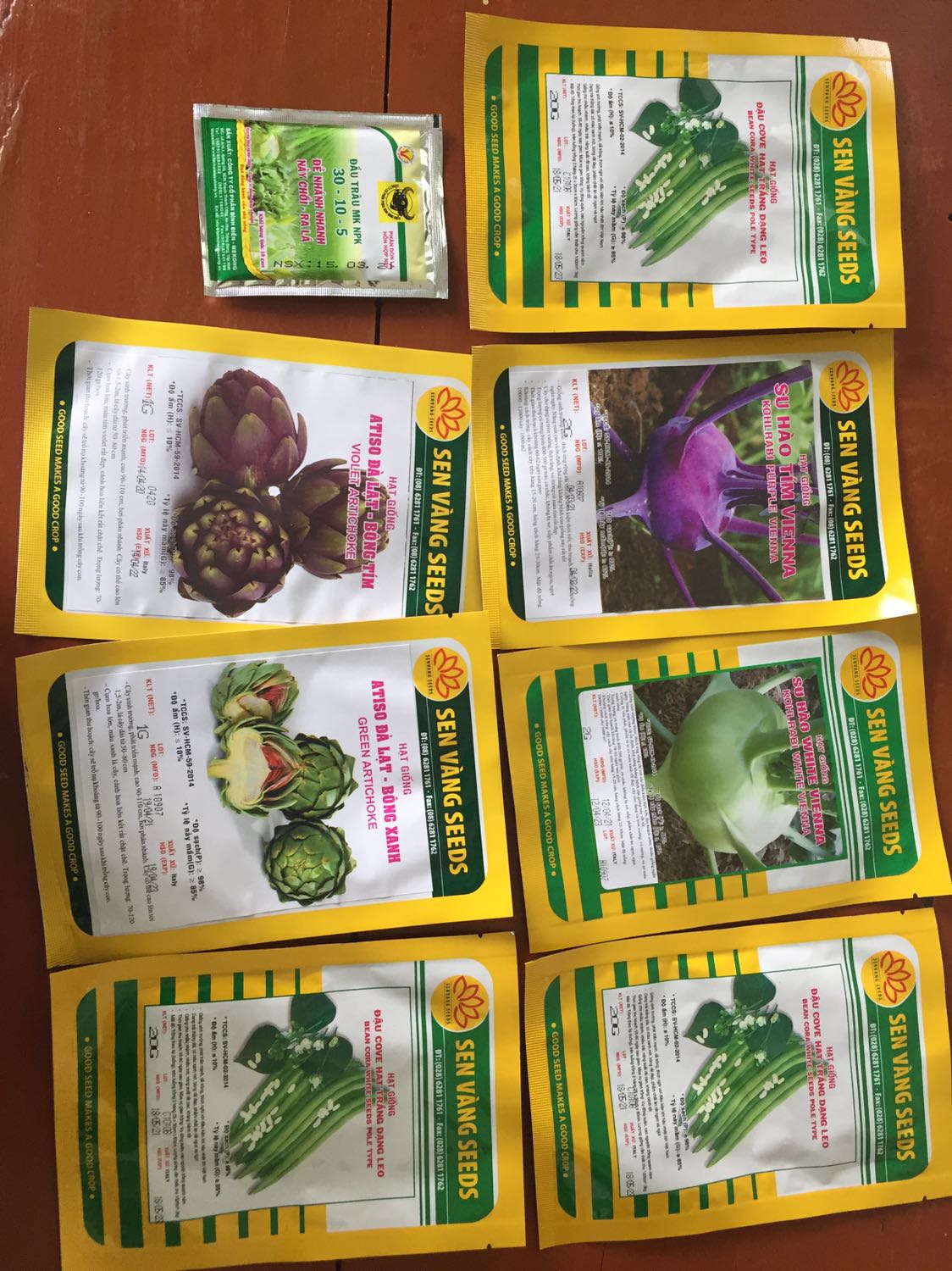 Sản phẩm đóng gói cẩn thận, có kèm 1 gói phân bón nhỏ. Cảm ơn shop và Tiki.