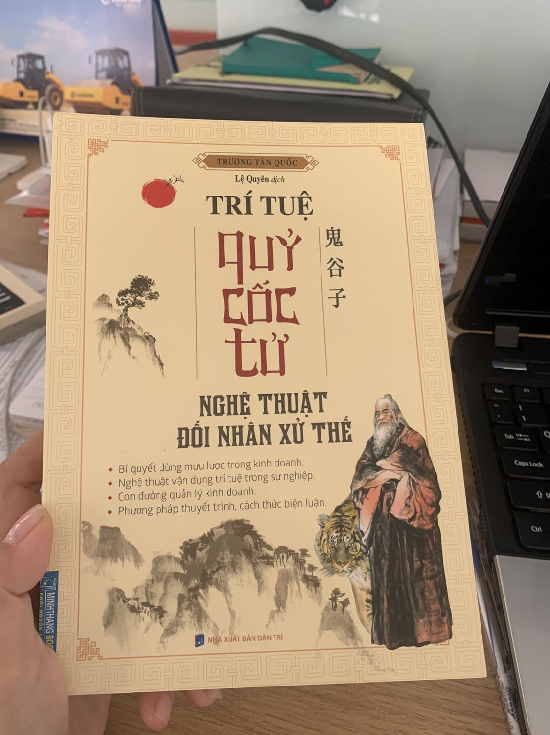 Sách rất đẹp, giao hàng nhanh, mua sách thì luôn ủng hộ tiki