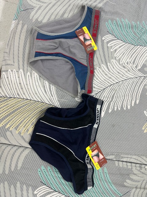 Quần áo mua ở Tiki ít thất vọng, chất liệu chuẩn như quảng cáo. Mặc mát và thích. Giá rẻ nữa