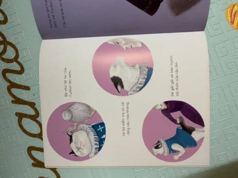 Giá tốt. Sách mới. Dày. Màu đẹp. Giao hàng ok. Rất hài lòng...