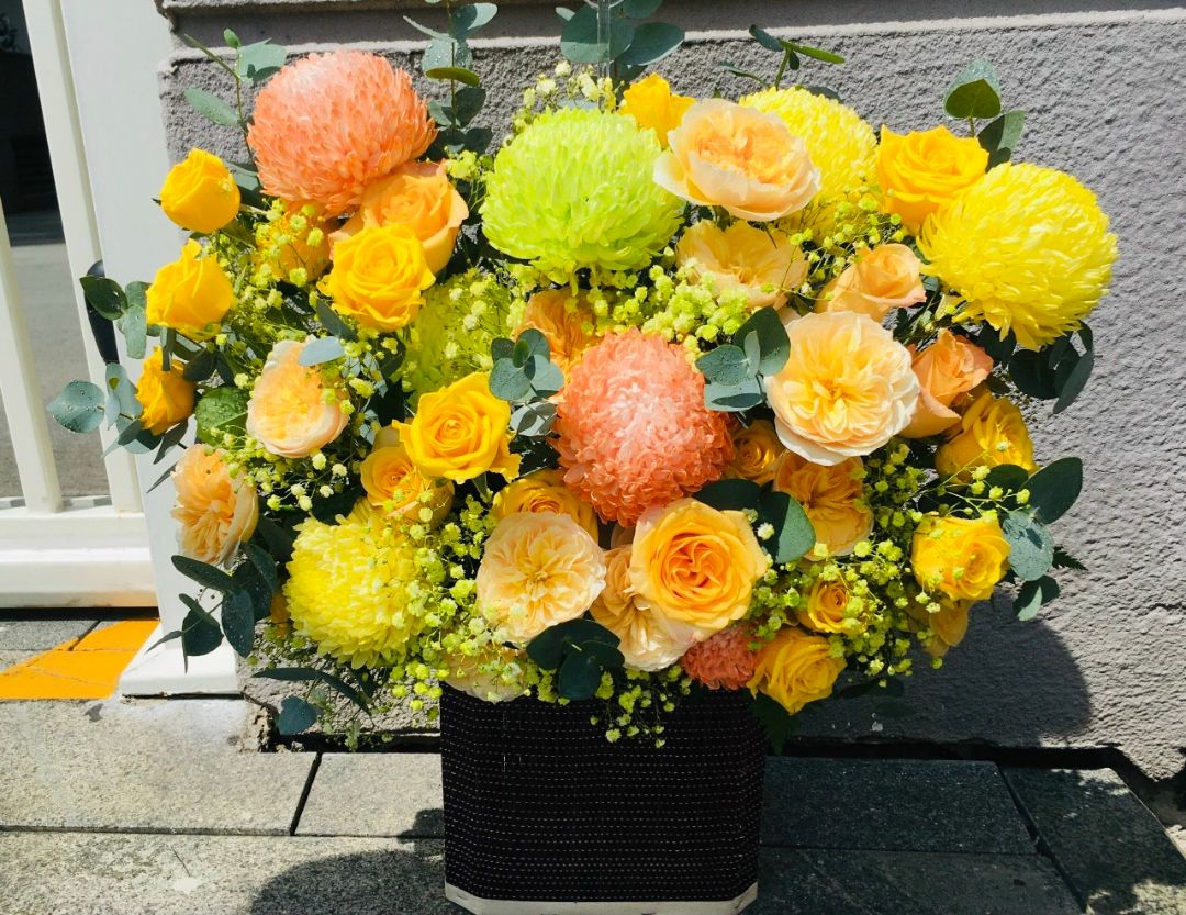 áo mặc rất êm, thoải mái dễ chịu. Hàng Chính hãng nên rất yên tâm về sp, ngực ai nhỏ cũng không bị hở phần trên ngực, mặc áo ko bị lộ... nói chung tuyệt vời. 👍 cảm ơn shop nhiều!