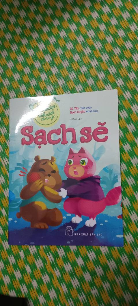 đã nhận được hàng,sản phẩm giống với mô tả,nhận đủ số lượng đã đặt,nội dung sách đúng với truyện,không bị lỗi trang nào cả