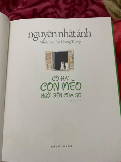 Sách bìa cứng bản đặc biệt nên rất đẹp nhé mọi người 
Bìa cứng thiết kế có áo và có đánh dấu trang tặng kèm bockmar nữa ah
Nội dung thì siêu hay rồi ah nên mua cho các bé đọc