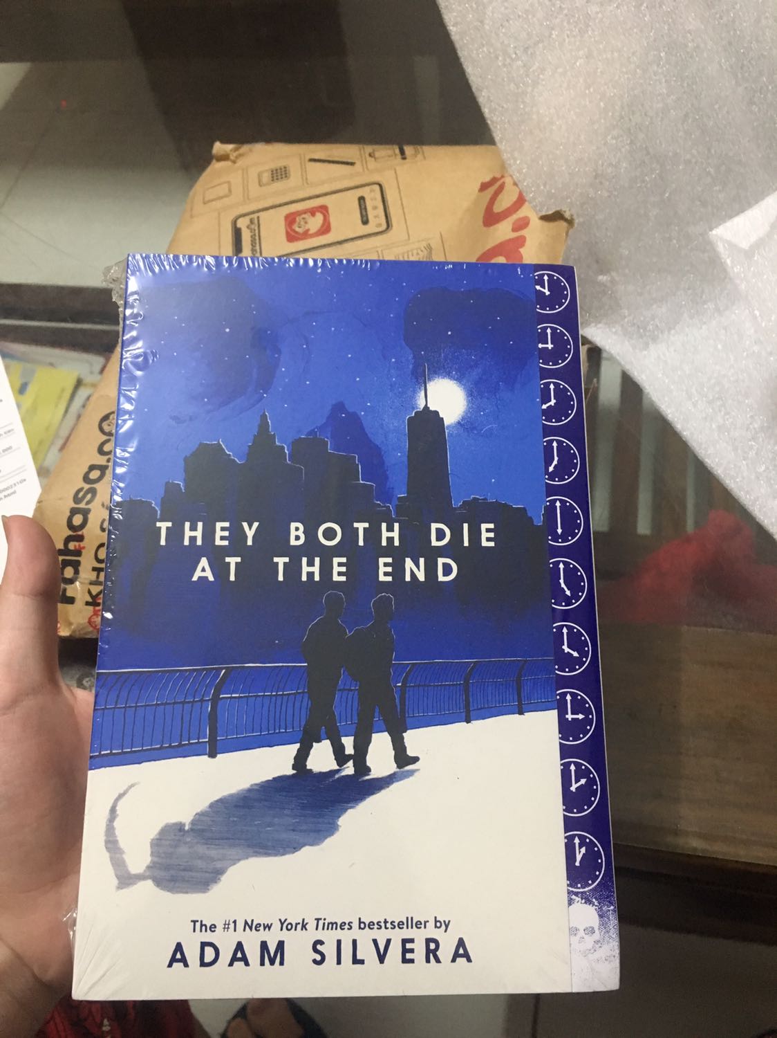 Vừa mua xong thì sale 22% :) 
Nhưng bọc rất kĩ rất kĩ và ship siêu nhanh