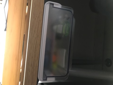 Chất lượng ok, phù hợp giá tiền, keo dán khá chắc, giao hàng nhanh.