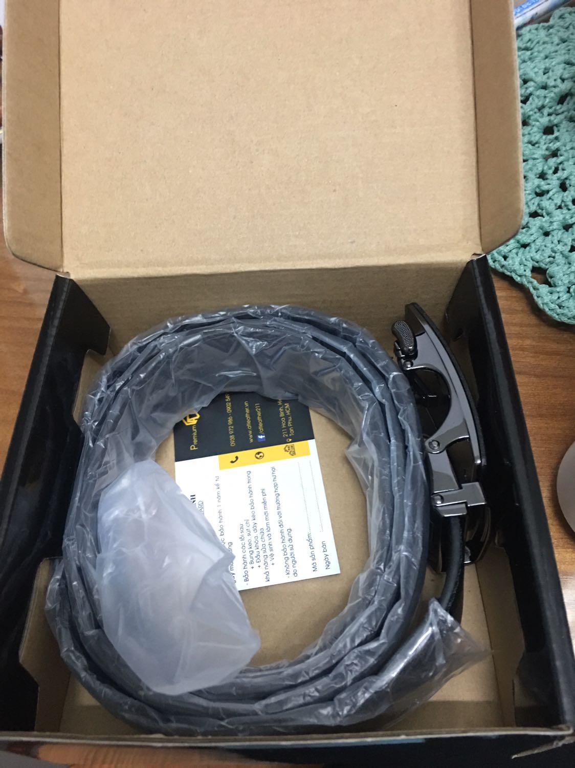 Rất hài lòng
Kiểu dáng rất đẹp và vừa ý, phù hợp với tiêu chí chọn ban đầu, quà tặng cho ng thân và gia đình rất hài lòng. Thanks shop! Thanks Tiki.