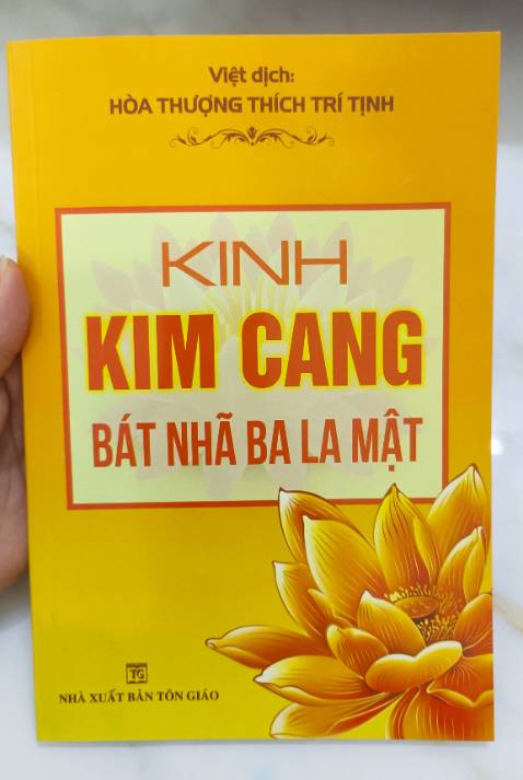 kinh sách đóng gói cẩn thận, giao hàng nhanh, rất hài lòng 👍