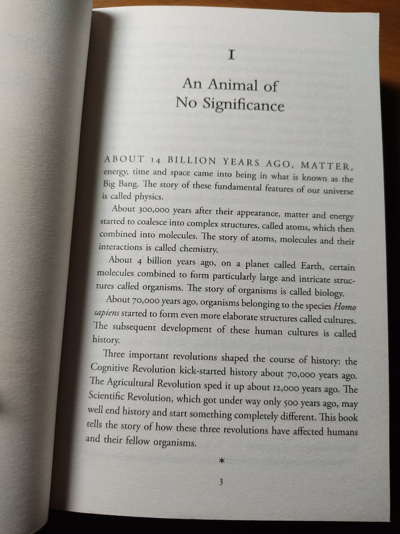 Giao hàng chậm, mình nhắn tin giục mấy ngày mới thấy Tiki phản hồi nên trừ một sao. Sách được đóng gói cẩn thận, không xước xát.