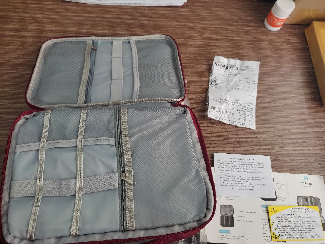 Đóng gói cẩn thận, hàng nhận đúng như hình, có kèm phiếu bảo hành, HDSD, tks shop nhiều.