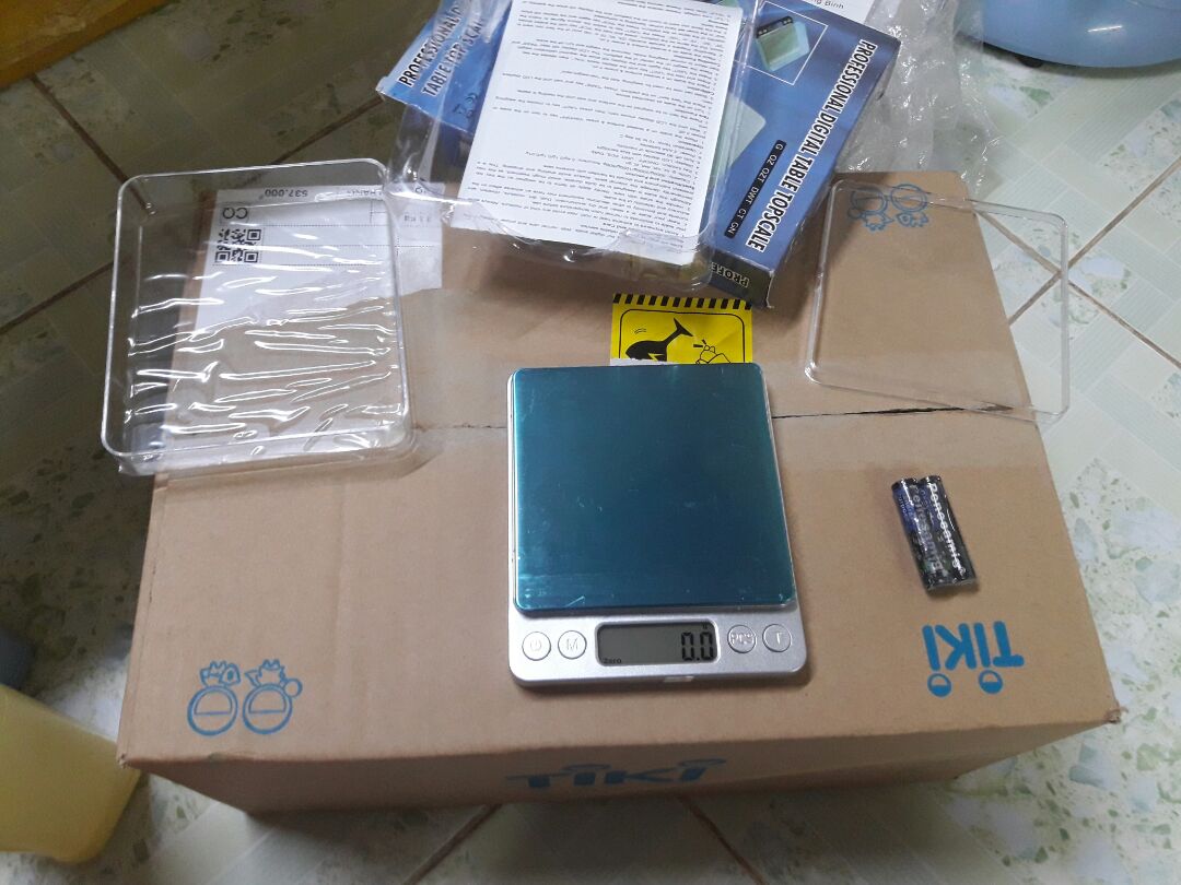 Sản phẩm OK, nhưng hai viên pin để lâu bị rỉ sét hỏng không dùng được shop nên bỏ luôn, đừng giao cho khách phản cảm.
Mong shop phục vụ ngày càng tốt hơn. Sản phẩm OK, nhưng hai viên pin để lâu bị rỉ sét hỏng không dùng được shop nên bỏ luôn, đừng giao cho khách phản cảm.
Mong shop phục vụ ngày càng tốt hơn.