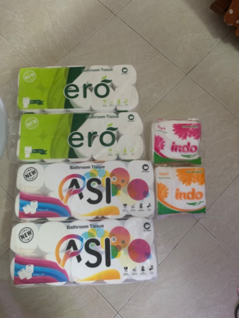 Khá mỏng xài nhanh hết cực kỳ luôn ko có bụi giấy, khăn asi tot hơn ero, khăn giấy indo gói nhỏ xài cũng nhanh hết lắm