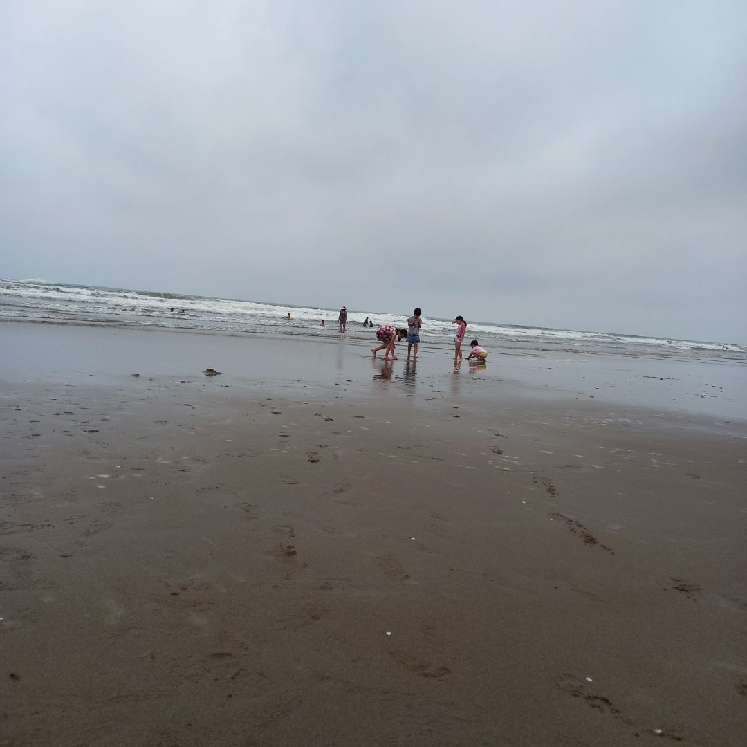 hàng đã được giao,hài lòng về mẫu mã và chất lượng.giao có bọc cẩn thân,shipper rất nhẹ nhàng tận tình