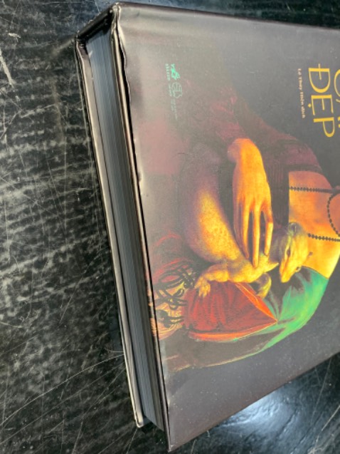 Sách xịn mà nhà sách bọc hơi ẩu hơi quăn bìa. Sách in tương đối đẹp.