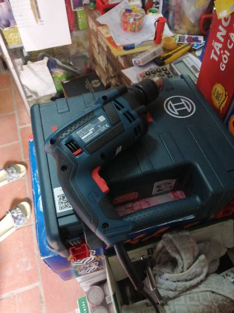 Máy khoan chính hãng, khỏe!