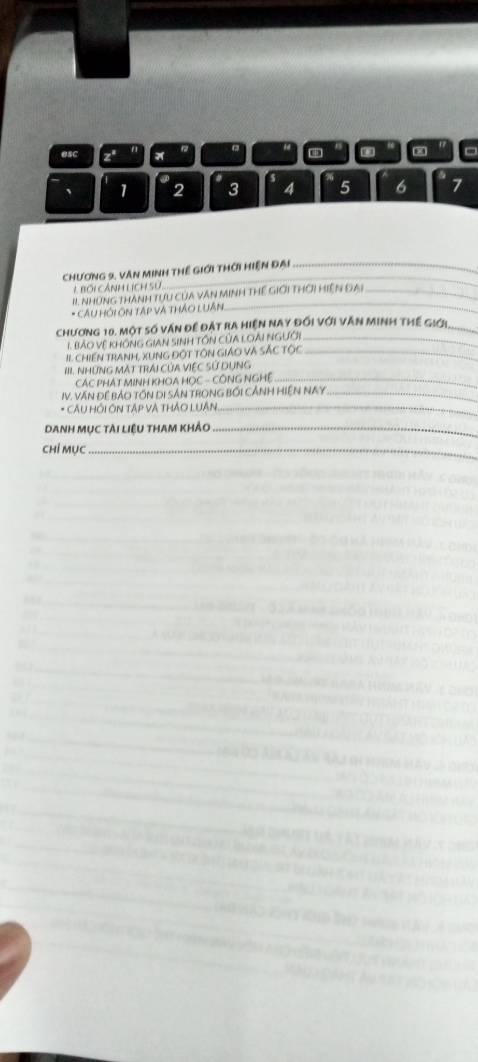 Sách hay! Có nhiều phần cập nhật phù hợp để nghiên cứu và dạy theo chương trình mới