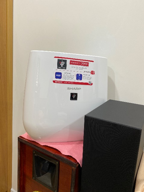 Giao hàng cực nhanh đúng hẹn 2h, máy đẹp chạy êm ở chế độ trung bình, có chế độ hẹn giờ quá ok. Mua hàng của Tiki trading mình rất yên tâm.