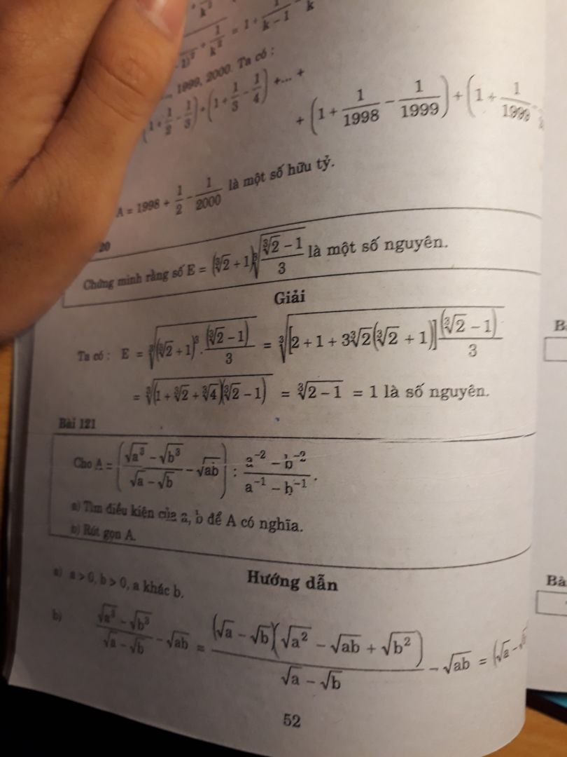 có 1 quyển như fake ý 
kích cỡ khác so với quyển gốc
chất giấy khác
chữ chìm quay 90 độ so với bản gốc
nội dung thì có lẽ ko đổi
dùng cũng tạm ổn nhưng nếu có thể thì mong shop đổi lại cho