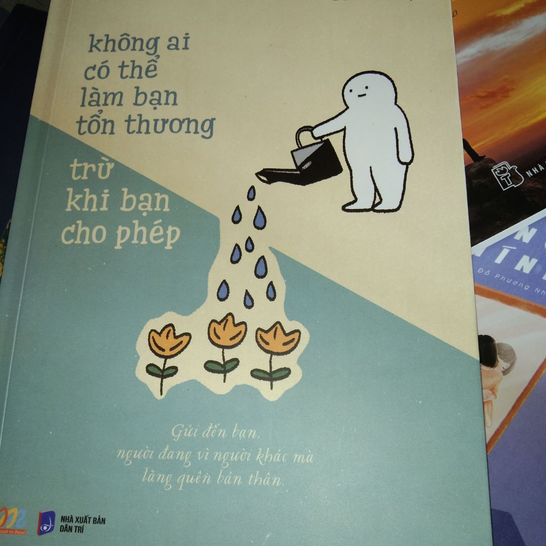 mua của tiki thì an tâm là sách thật rồi, giao hàng cũng không có gì để nói, cái tiki cần khắc phục duy nhất là nên gói kỹ  thay vì chỉ có 1 lớp bóng kiếng mỏng tanh và 1 cái hộp🌟🌟