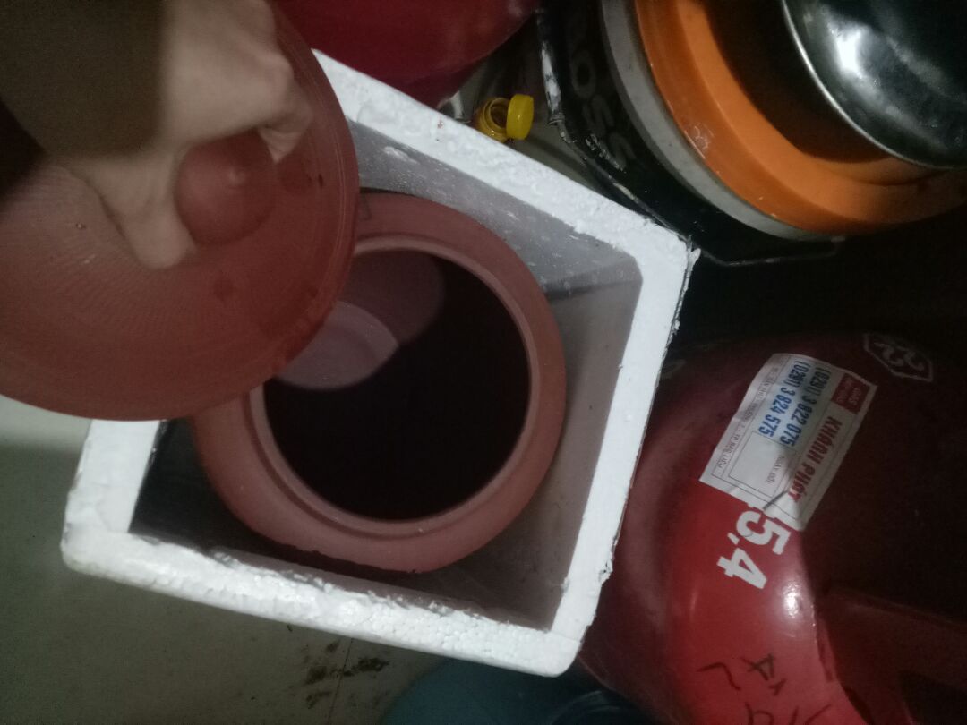 giao hàng đúng ngày dự kiến
đóng hàng trong thùng xốp nên rất an toàn, tuy nhiên mình củn xem hàng trc khi nhận để yên tâm hơn.
Rất hài lòng về chất lượng sp củn như chất lượng giao hàng và nbh.