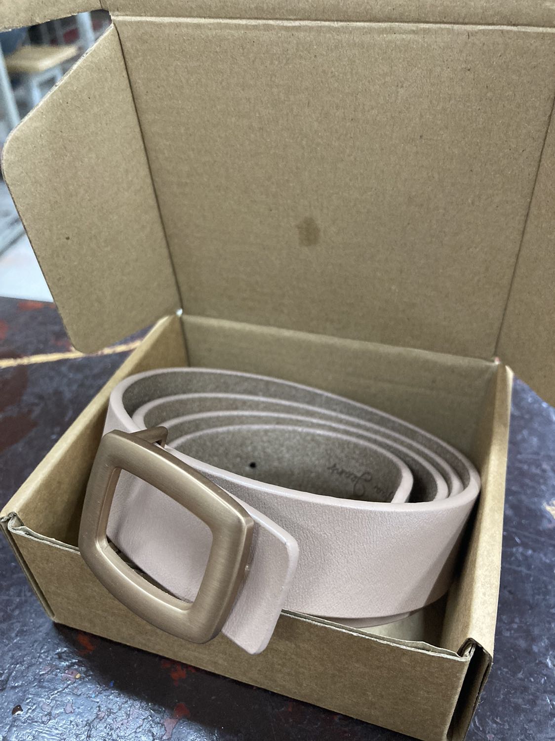 xinh xắn, xinh xỉu, tinh tế màu xinh, ưng cái bụng quá ạ. 
căm ơn shop với sản phẩm tinh tế đầy tâm huyết thế này. ❤️