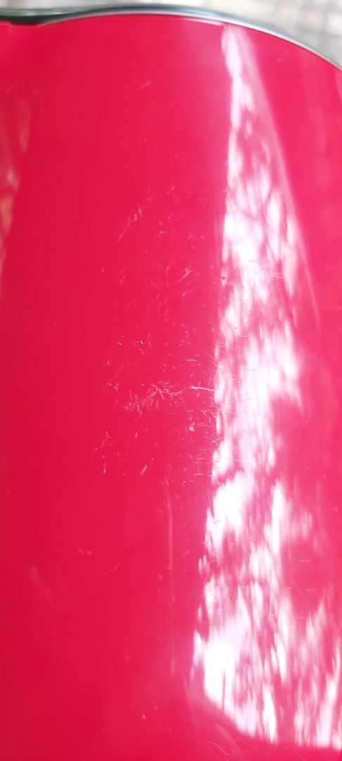 bình bị nứt và trầy bề mặt, thất vọng, đề nghị tiki đổi hàng