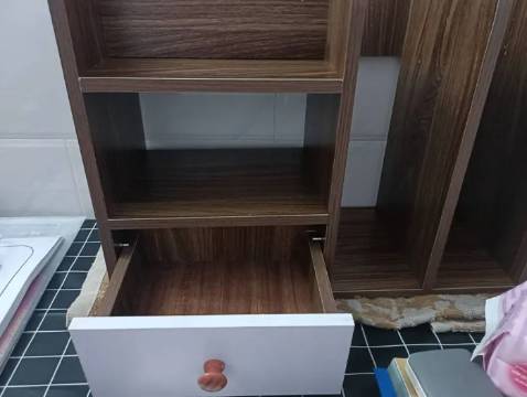 kệ đẹp và tiện cực kì luôn, ráp cũng nhanh, nếu ko biết thì nhắn vs shop để có video nha các bn, thích cực kì, nên mua nha