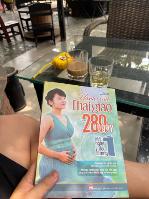 Mới nhận sách, sách mới, không lỗi forn chữ. Mình làm chủ quán cf, có sách đọc thời gian rãnh. Cám ơn shop