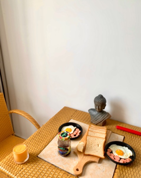 động cơ mạnh, xài rất tốt. trước mình hay tiếc tiền nhưng mình nghĩ đầu tư máy philips là chắc chắn và ko hối hận. xay khoẻ ơiii là khoẻ huhuuu mình cám ơn ạ