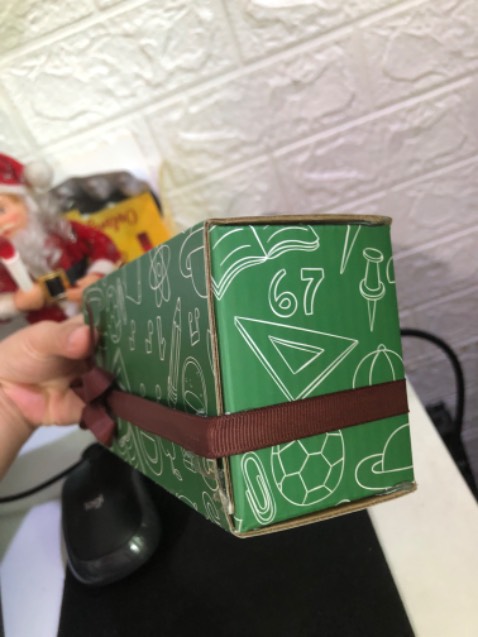 Phí gói quà 30k nhưng xấu quá